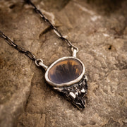 Halskette „Mein Herz ist nicht hier“ – 940er-Argentium-Sterlingsilber und dendritischer Achat