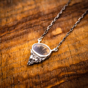 Halskette „Mein Herz ist nicht hier“ – 940er-Argentium-Sterlingsilber und dendritischer Achat