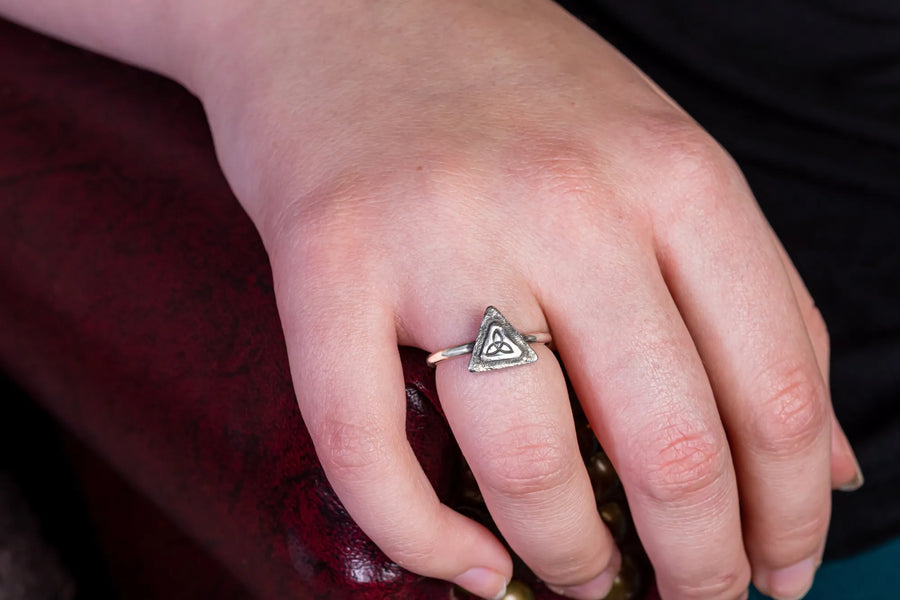 Trinity-Knoten-Ring