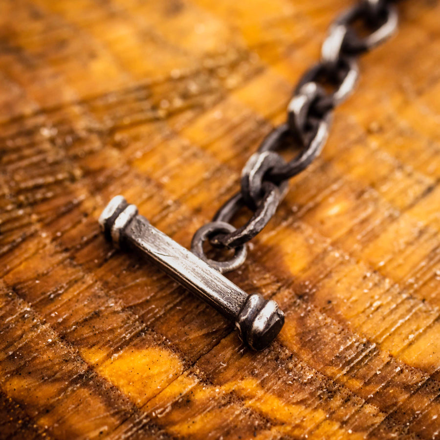 Wohin ich auch gehe – Handgefertigtes ovales Kettenarmband mit Knebelverschluss – Argentium-Sterlingsilber