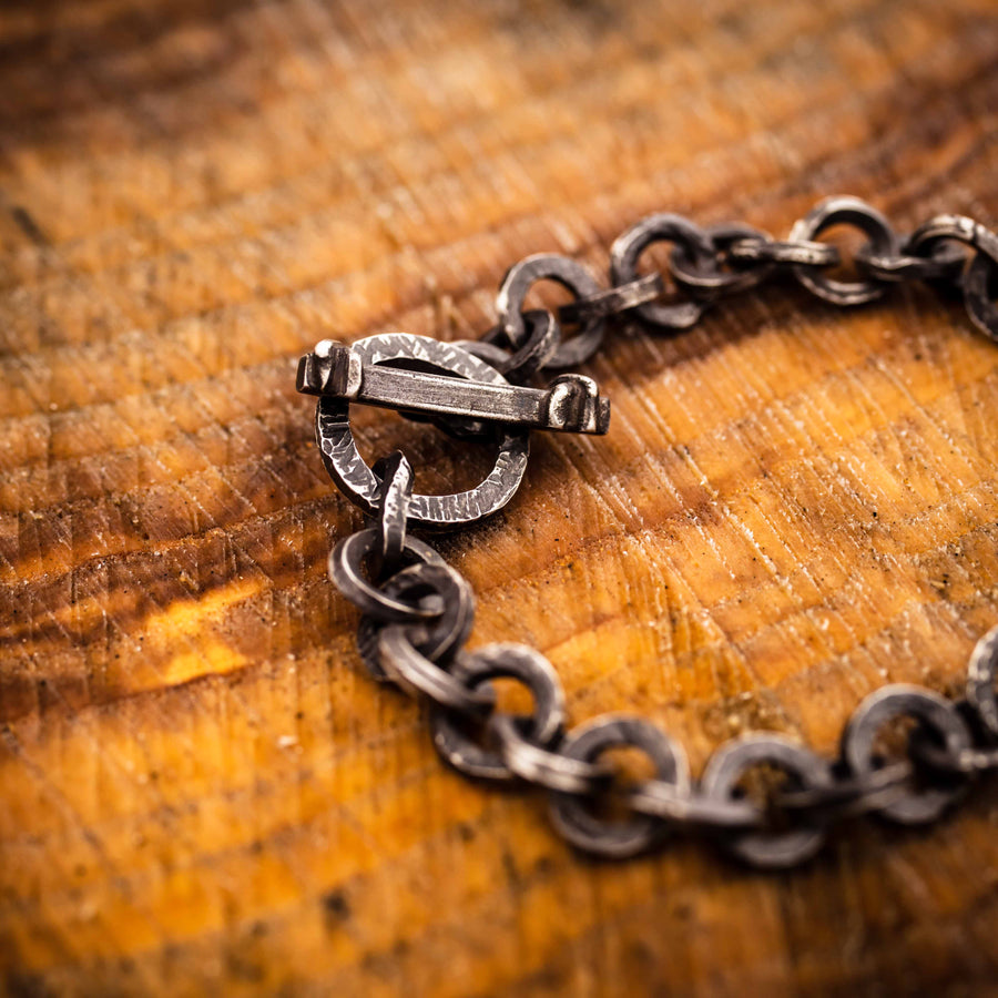 Wo auch immer ich wandere – handgefertigtes Armband mit runden Gliedern und Knebelverschluss – Argentium-Sterlingsilber