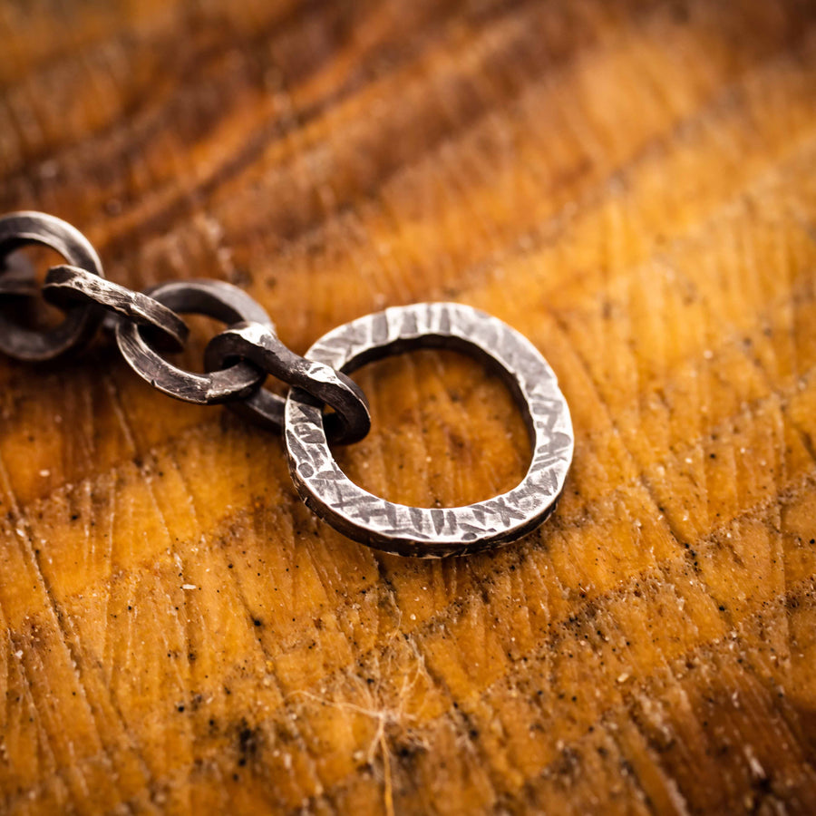 Wo auch immer ich wandere – handgefertigtes Armband mit runden Gliedern und Knebelverschluss – Argentium-Sterlingsilber