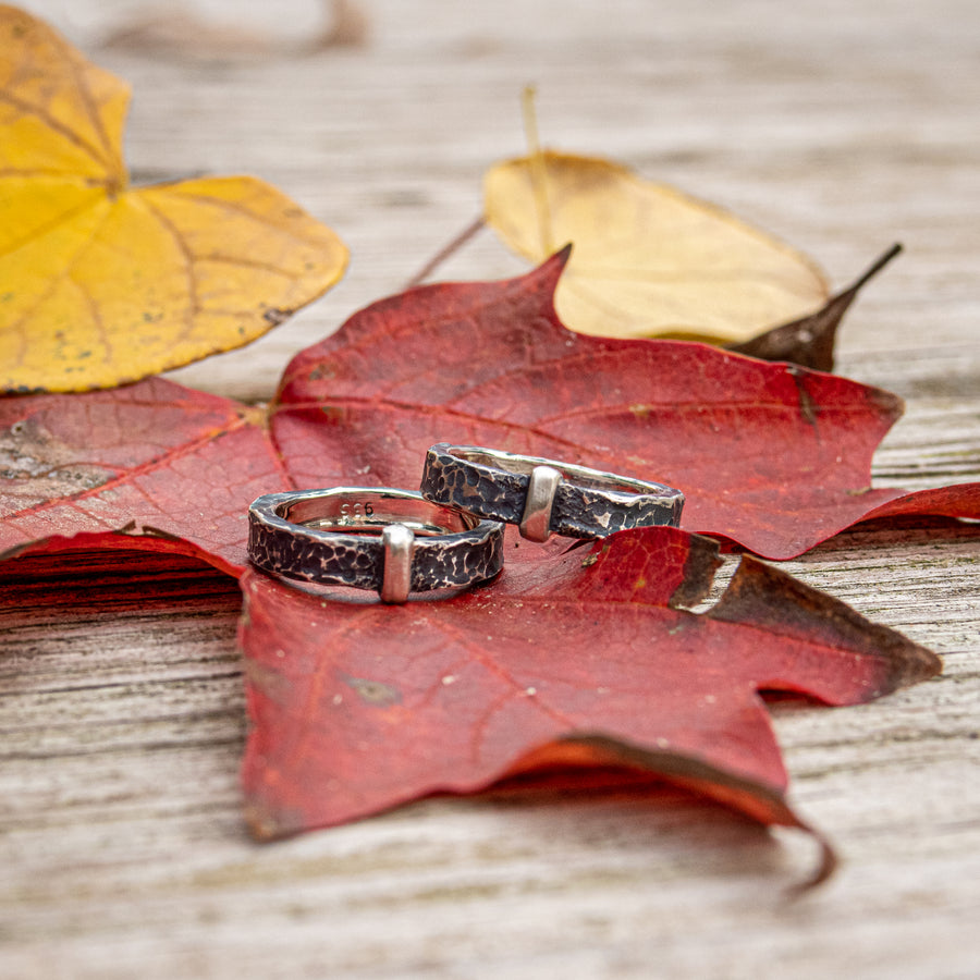 Porte-clés martelé rustique - Bande en argent sterling 935 de 4 mm