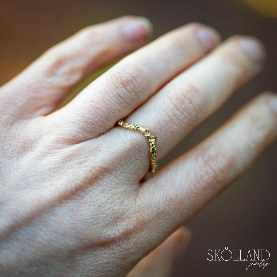 Darling Desolation Ring in 14K Gold