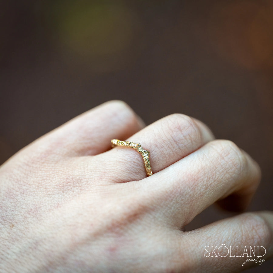 Darling Desolation Ring in 14K Gold