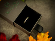 Claires Dainty Ring – 2 mm Stapelring im Outlander-Stil, wahlweise aus 950er Silber oder 10 Karat Gold