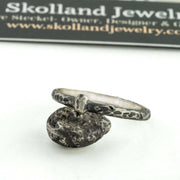 Claires Dainty Ring – 2 mm Stapelring im Outlander-Stil, wahlweise aus 950er Silber oder 10 Karat Gold